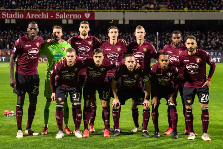 “Salernitana” səfərə yollana bilmədi - SƏBƏB