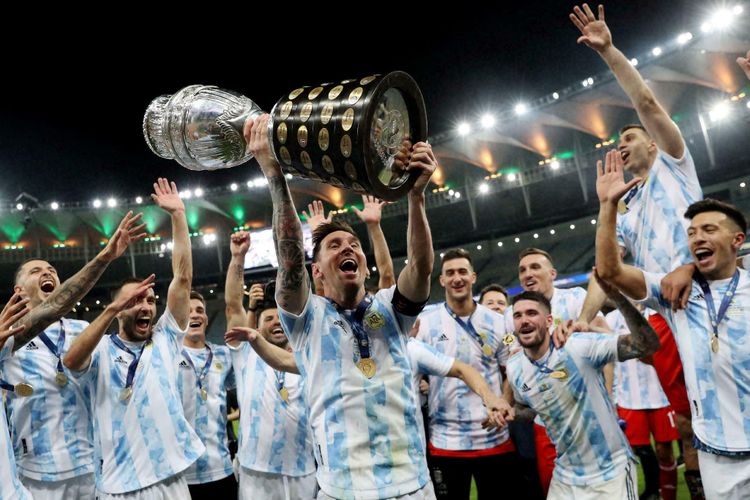 Cənubi Amerikada ilin komandası: “11-lik”də 5 argentinalı