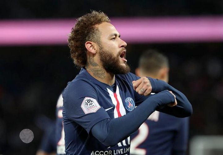 Neymar yeraltı gecə klubu inşa etdirdi