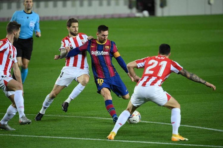 Rekordunu yenilədi - Messi