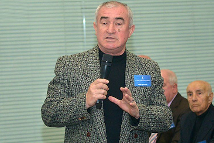 “Özünə dəyər verən futbolçu Azərbaycana gəlməz” – Nadir Qasımov