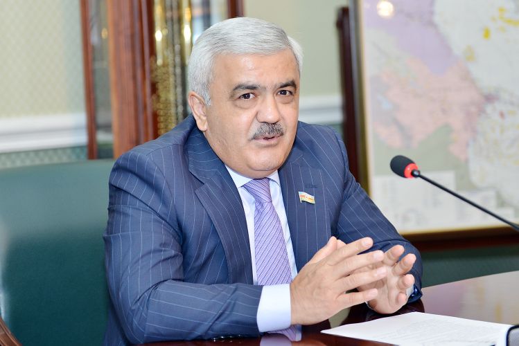 FİFA prezidenti ilə görüşdü - Rövnəq Abdullayev