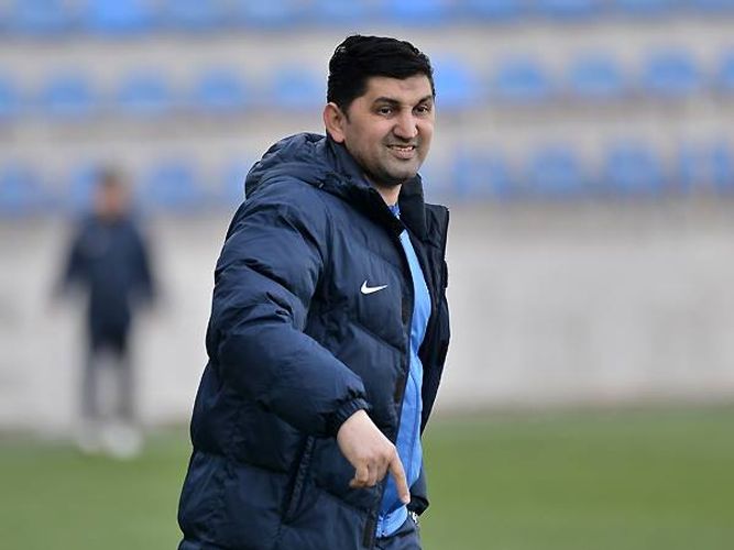 Hakimi vuran məşqçinin cəzası - 20 oyun diskvalifikasiya və 16 min manat