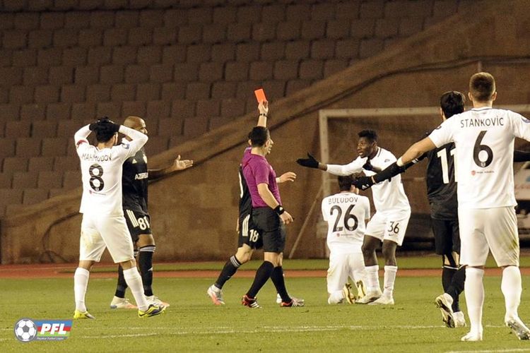 Premyer Liqada məcburi “istirahət” – 9 futbolçuya
