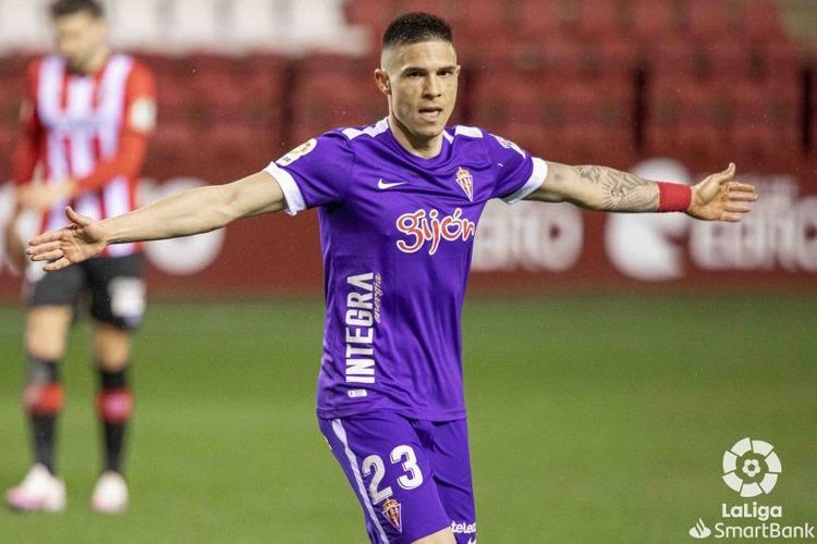 Bakıya yeni futbolçu ilə gələcək – Serbiya millisi