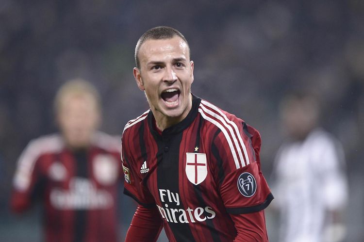“Mayami”yə keçdi – “Milan”ın sabiq müdafiəçisi