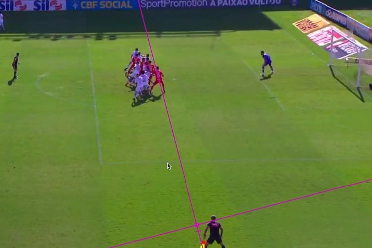 VAR xarab oldu, ofsayddan vurulan qol sayıldı - Braziliyada