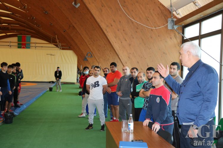 Yığmamızın kapitanı karyerasını bitirdi – millidə məşqçi işləyəcək