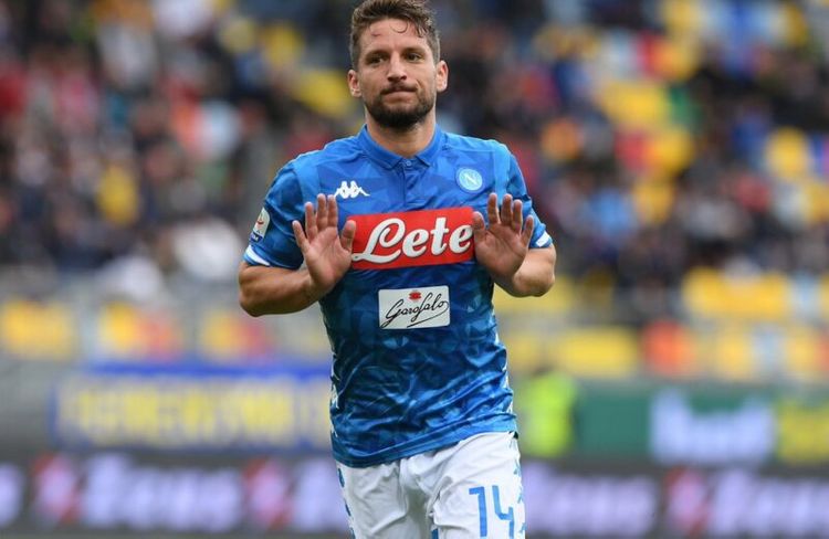 “Çelsi”yə keçməkdən imtina etdi – “Napoli”nin bombardiri