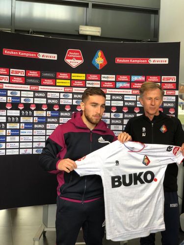 Niderland klubu ilə müqavilə bağladı - Azərbaycan yığmasının futbolçusu