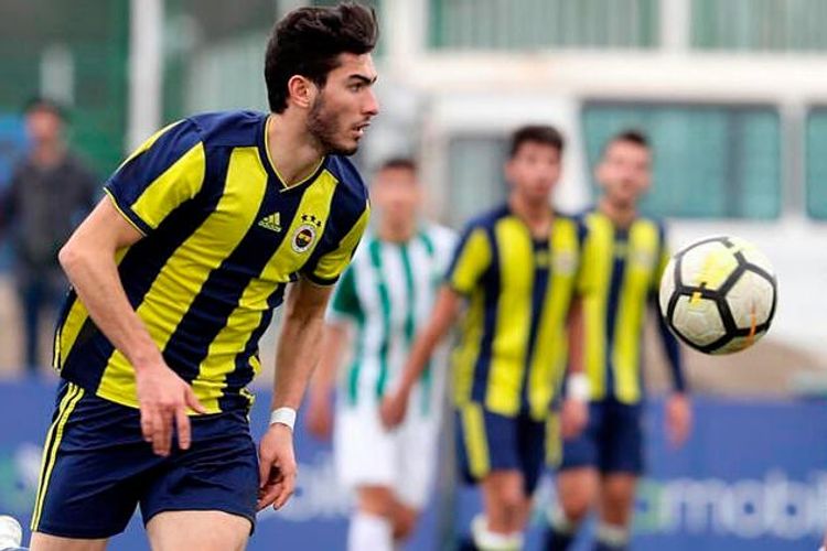 “Beşiktaş” və “Fənərbaxça”nın sabiq hücumçusu ilə maraqlanır – “Sumqayıt”