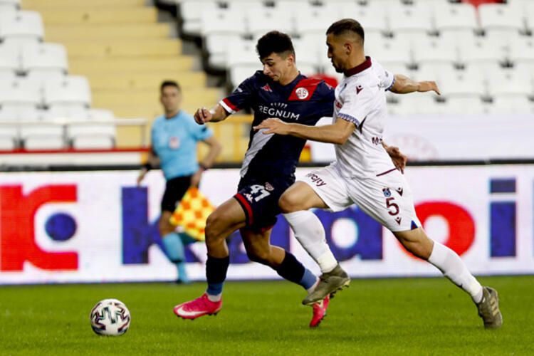 “Trabzonspor” məğlubiyyətdən qaçdı - “Başakşəhər” xal itirdi