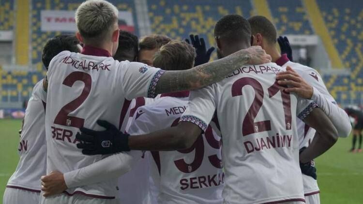 “Trabzonspor” yenə qalib gəldi – “Başakşəhər” evdə büdrədi