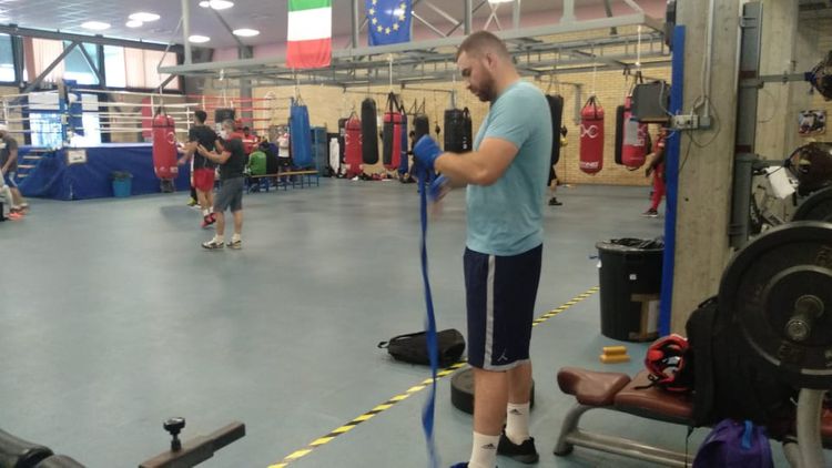 Boksçularımız Olimpiadaya hazırlığı İtaliyada davam etdirir - FOTOSESSİYA