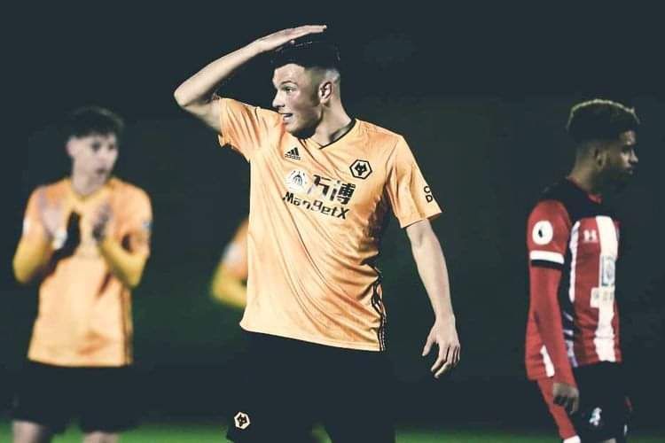 “Vulverhempton”un əsas komandasına cəlb olundu – millimizin futbolçusu