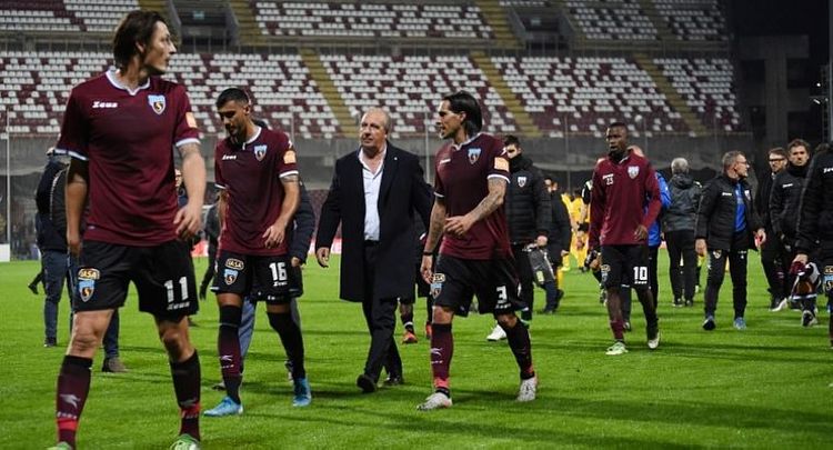 A seriyasına buraxıldı – “Salernitana”