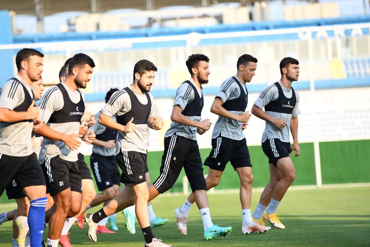 Yalnız “Qarabağ” – “penta-trik”
