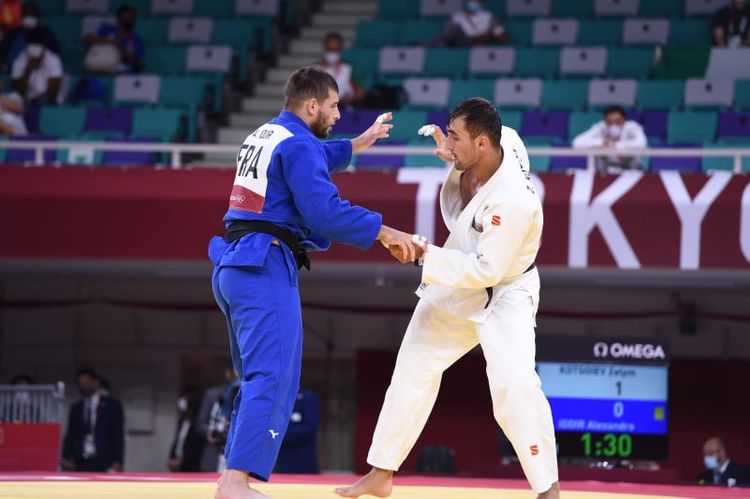 Bir qələbə, bir məğlubiyyət - FOTOSESSİYA