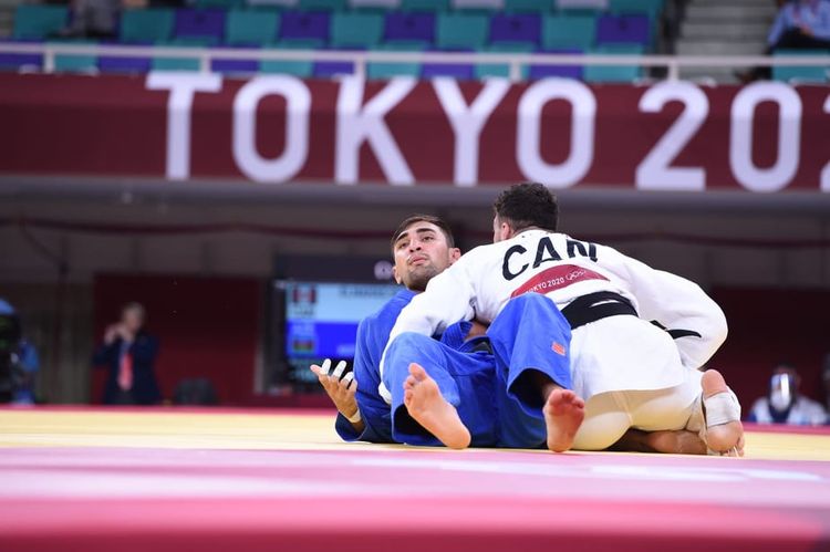 Bir qələbə, bir məğlubiyyət - FOTOSESSİYA