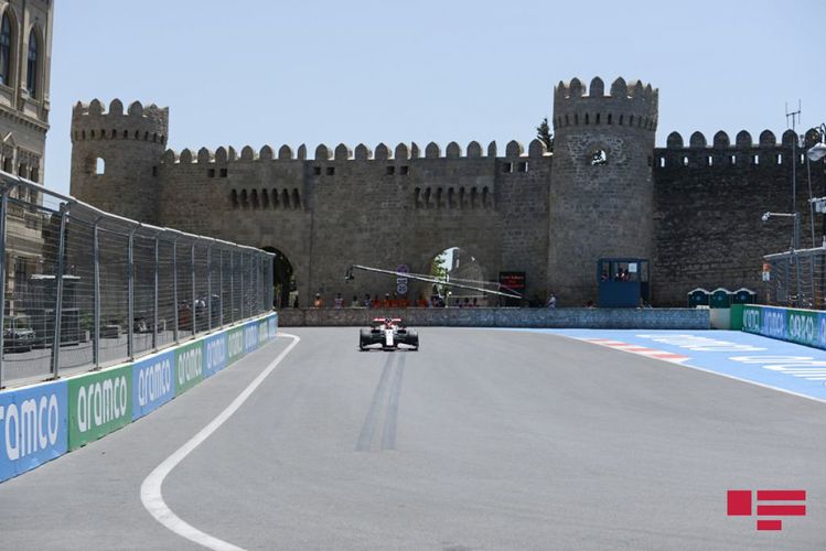 "Formula-1": İlk gündən FOTOSESSİYA