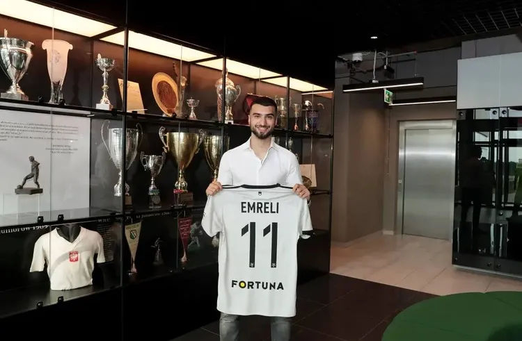 “Legiya”ya qoşulacağı tarix müəyyənləşdi – Mahir Emrelinin