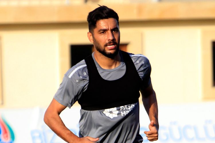 İki futbolçusu ilə vidalaşdı - "Sumqayıt"