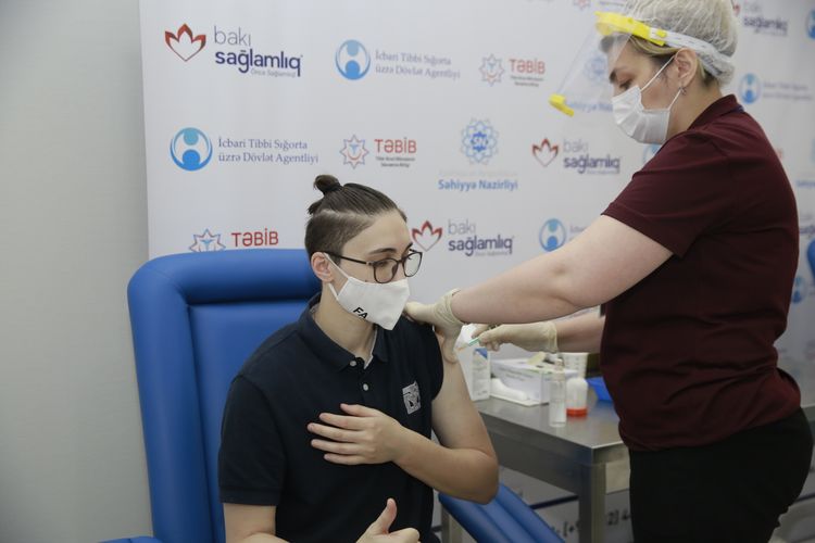 Olimpiyaçılarımızın peyvəndləmə prosesinə başlandı - FOTOSESSİYA