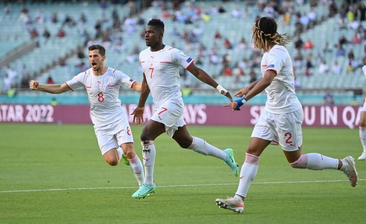 Bakıdakı tarixi oyunda qalib müəyyənləşmədi - FOTOSESSİYA