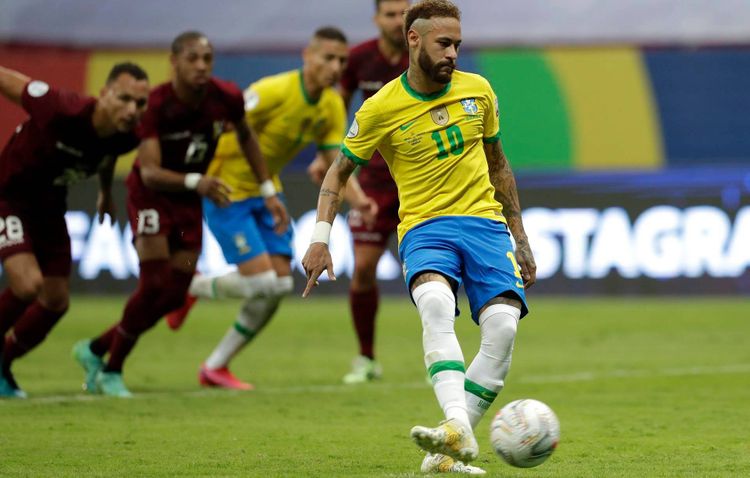Amerika Kubokunda qələbə ilə başladı - Braziliya