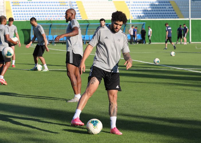 "Qarabağ" yeni mövsümün hazırlığına başladı - FOTOSESSİYA