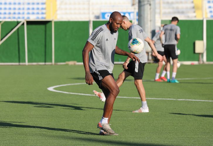 "Qarabağ" yeni mövsümün hazırlığına başladı - FOTOSESSİYA