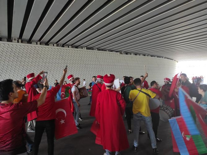 Türkiyə - Uels: Anşlaq olacaq - FOTOSESSİYA