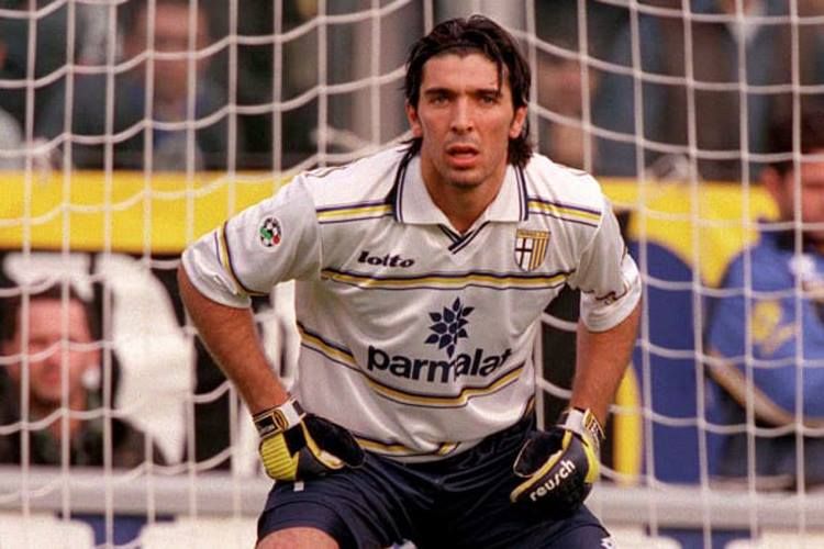“Parma”da birlikdə çıxış etdiyi əfsanəvi “11-lik” - Buffonun