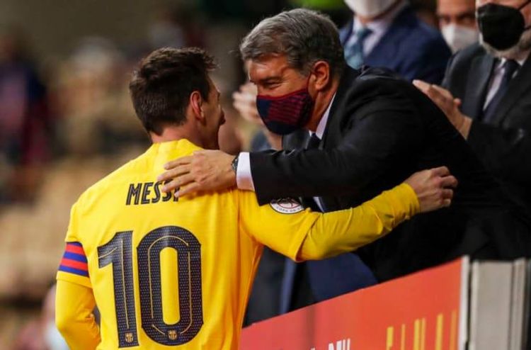 Qərarını Laportaya bildirdi - Messi