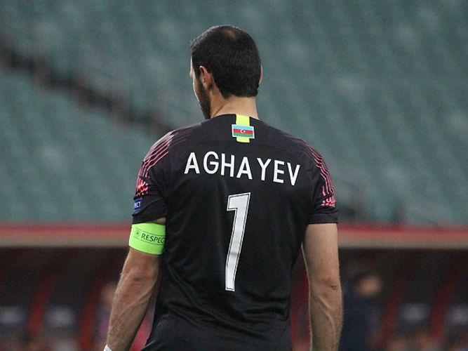 Kamran Ağayev seçimini etdi – 1 il, ayı 1000 manat