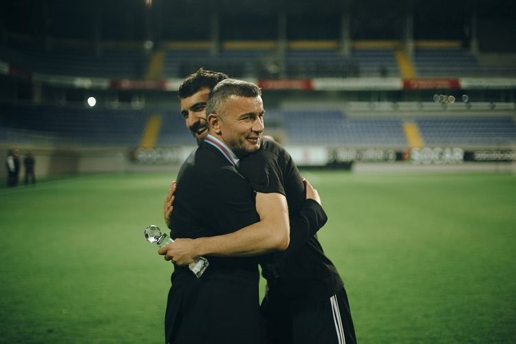“Mahir Emreli sırf futbolu düşünsə, daha yaxşısını edə bilər” - Qurban Qurbanov