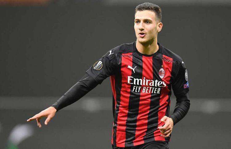 “Milan” geri qaytarır – portuqaliyalı müdafiəçini