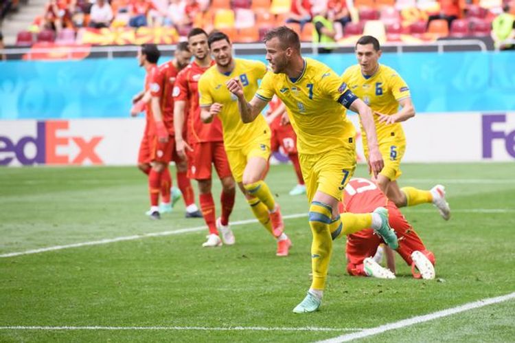AVRO-2020-nin ən yaxşı futbolçularını açıqladı - UEFA