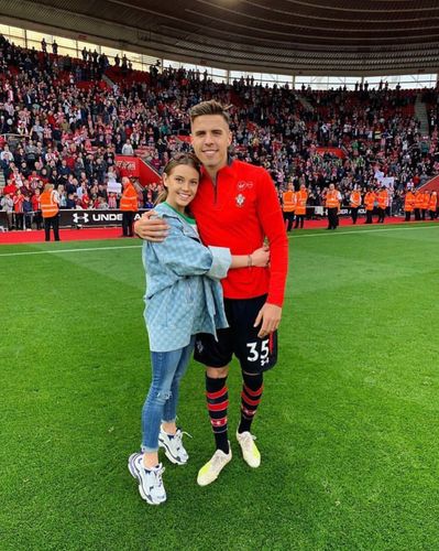 AVRO-2020-də üzülən model – FOTOSESSİYA