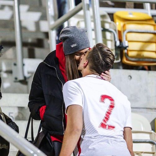 AVRO-2020-də üzülən model – FOTOSESSİYA