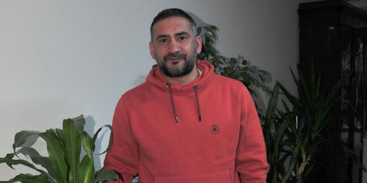 “Koronavirusa yoluxanda həyat yoldaşımı tanımamışam” – məşhur türkiyəli məşqçi