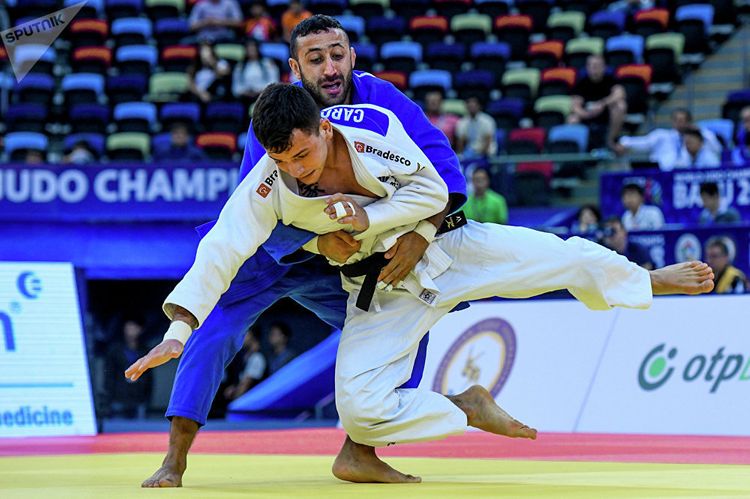 “Böyük dəbilqə” turnirindən imtina etdi - Fransa