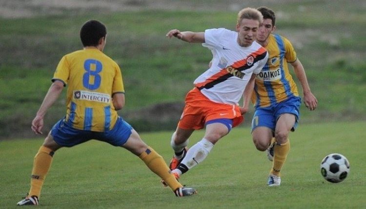 Millinin sabiq futbolçusu vəfat etdi – 28 yaşında
