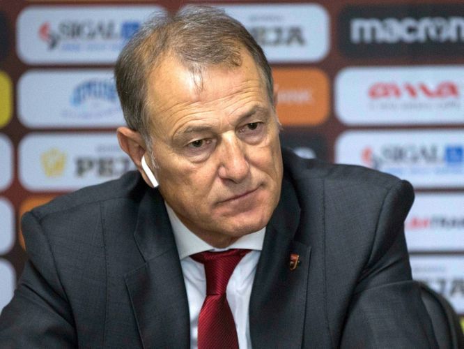 "Ronaldonun “evində” oynayacağıq" - Canni de Byazi 