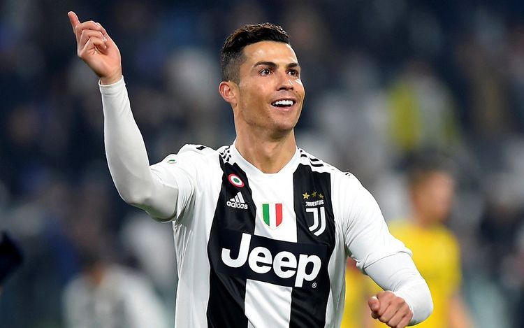 “Ronaldo komandasını yox, özünü düşünür” – sabiq hücumçudan tənqid
