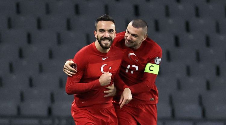 Məhsuldar oyunla xal itirdi - Türkiyə yığması