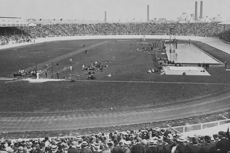 İstifadədə olan ən qədim stadionlar – XIX əsrdən...