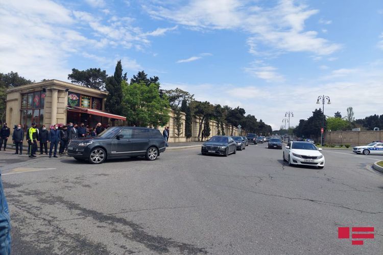 Azad Rəhimov dəfn edilib - FOTO - YENİLƏNİB