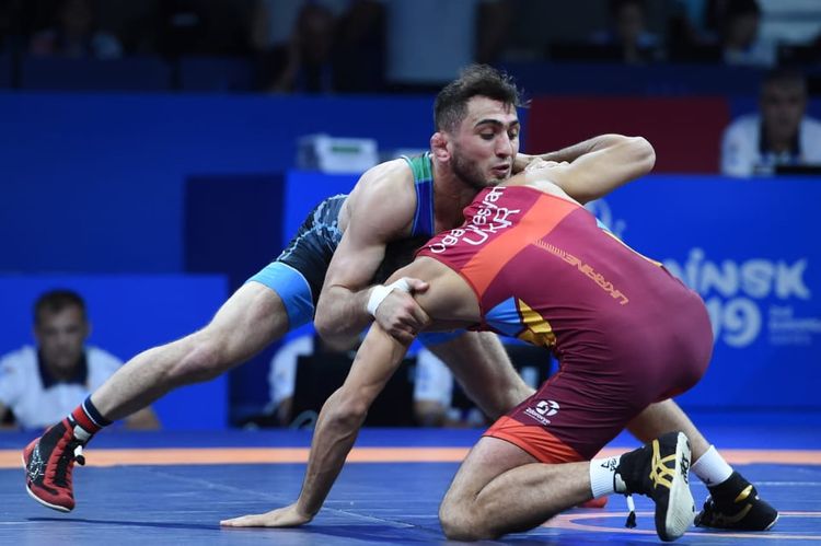 “Onluq”dan kənarda – sərbəst güləşçilərimiz