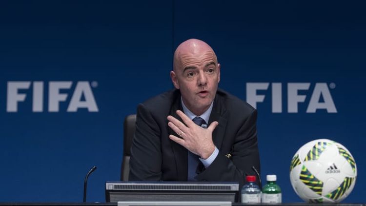 “UEFA-nı Superliqadan imtinada dəstəkləyirik” – FİFA prezidenti